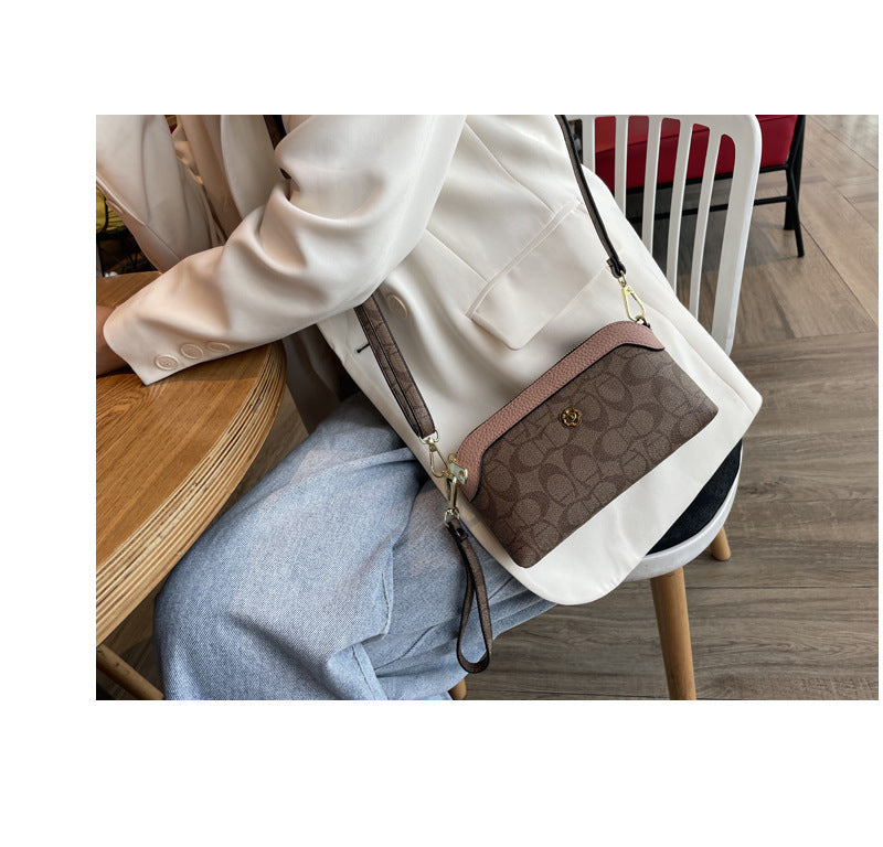 2025 New Handbags Women's Small Bags Fashionable Shoulder Crossbody Bags Trendy Wallets Women's Long Mobile Phone Bags Mom's Style