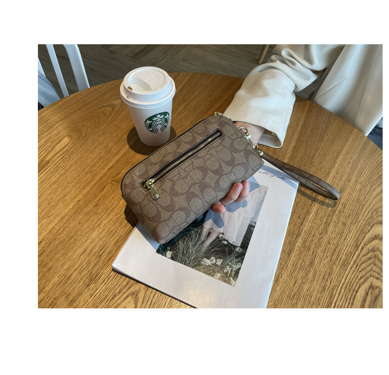 2025 New Handbags Women's Small Bags Fashionable Shoulder Crossbody Bags Trendy Wallets Women's Long Mobile Phone Bags Mom's Style
