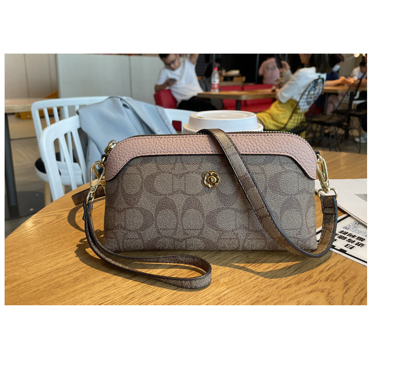 2025 New Handbags Women's Small Bags Fashionable Shoulder Crossbody Bags Trendy Wallets Women's Long Mobile Phone Bags Mom's Style