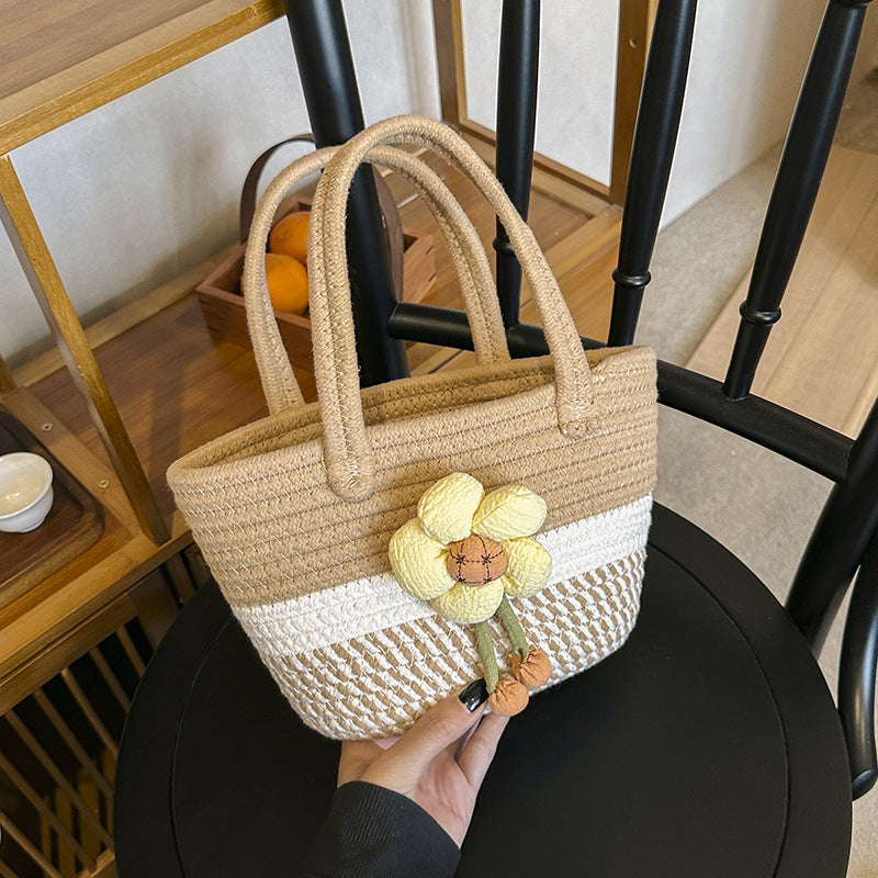 Niche Bags for Women 2025 New Summer Work Handbags Flower Woven Bags Hand-Held Shoulder Bags Versatile Women's Bags