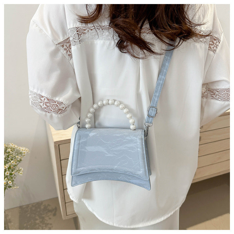 Trendy and Sophisticated Niche Handbags for Women, Popular in 2025 Summer, New Pearl Design Small Tote and Crossbody Bag