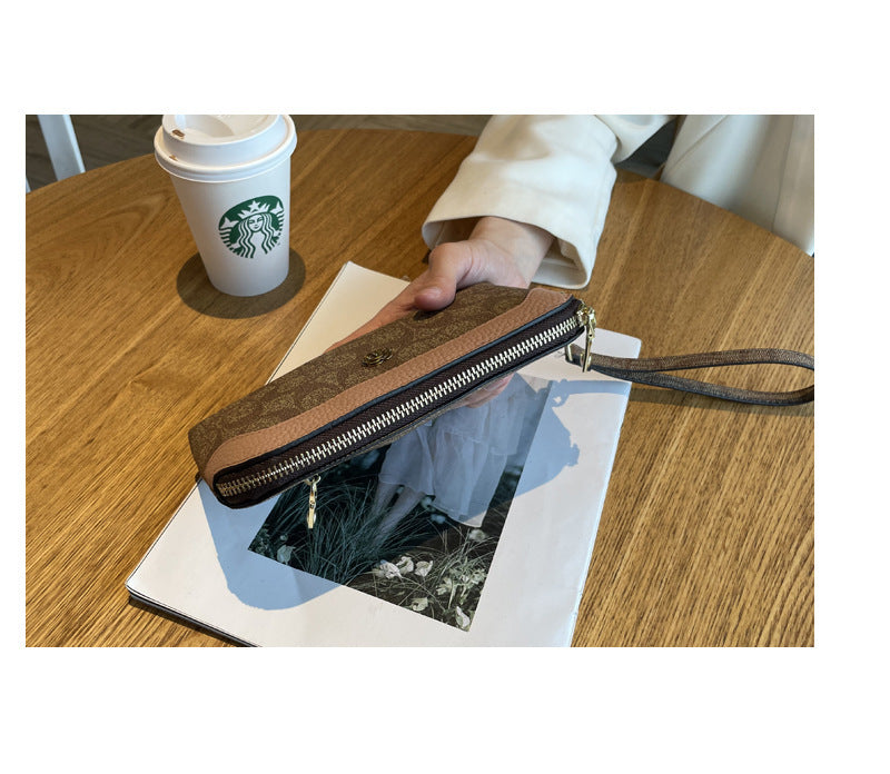 2025 New Handbags Women's Small Bags Fashionable Shoulder Crossbody Bags Trendy Wallets Women's Long Mobile Phone Bags Mom's Style