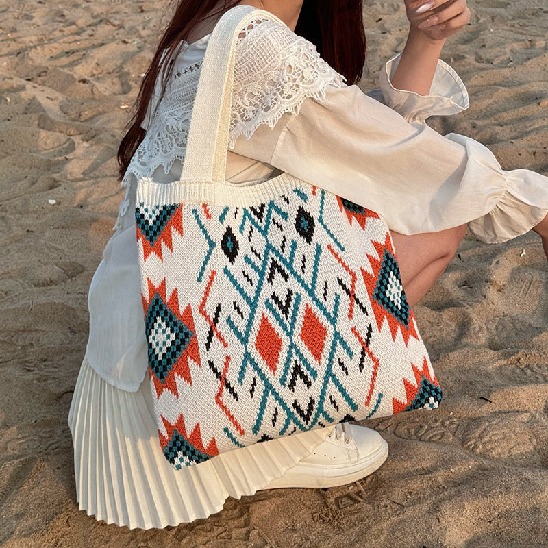 Cross-Border Encrypted Text Delivery Ethnic Style Handbags Women's Bags Woolen Bags Women's Knitted Bags Tote Bags Weaving Trend