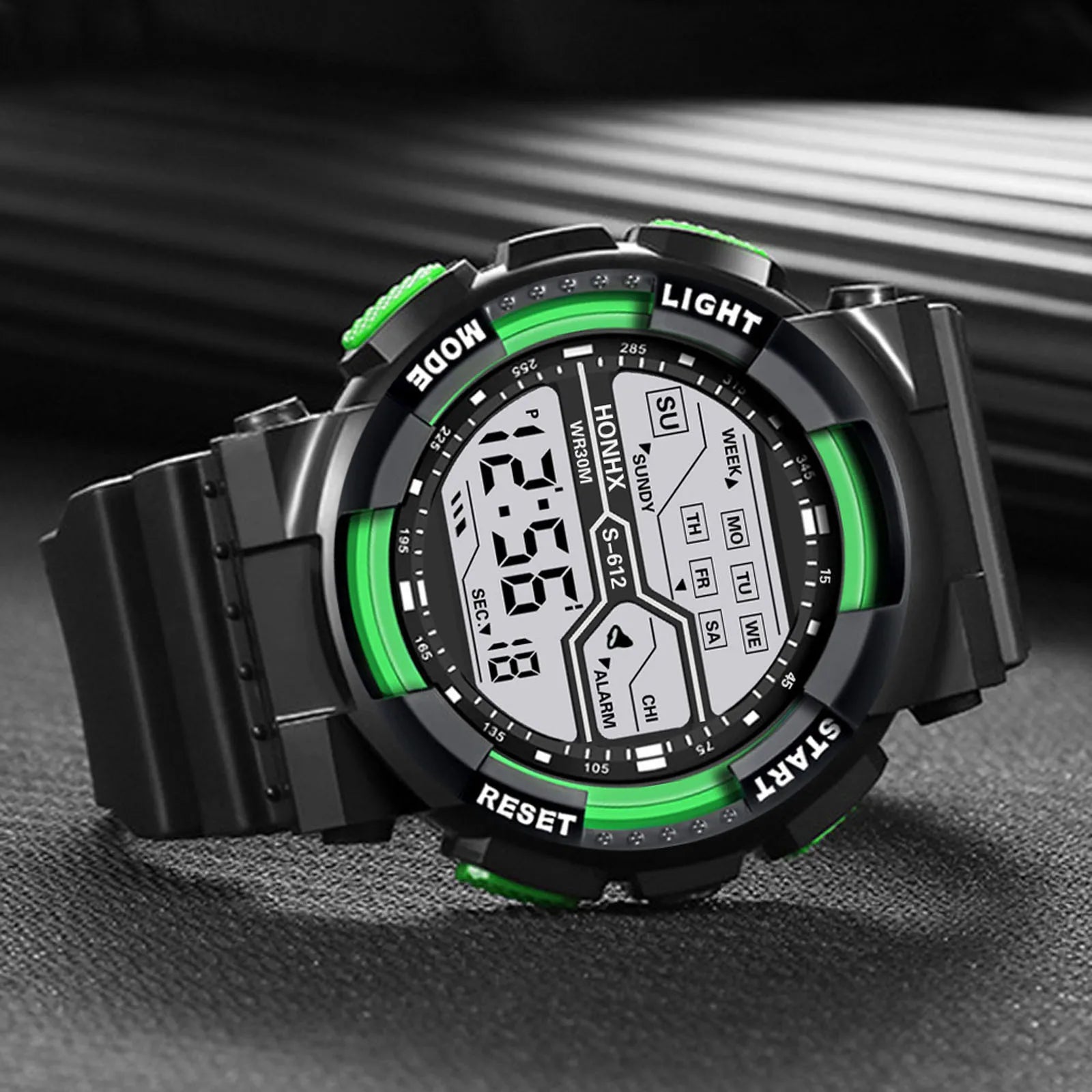 A Variety Of Styles Of Cool Sports Electronic Watches With Four Buttons