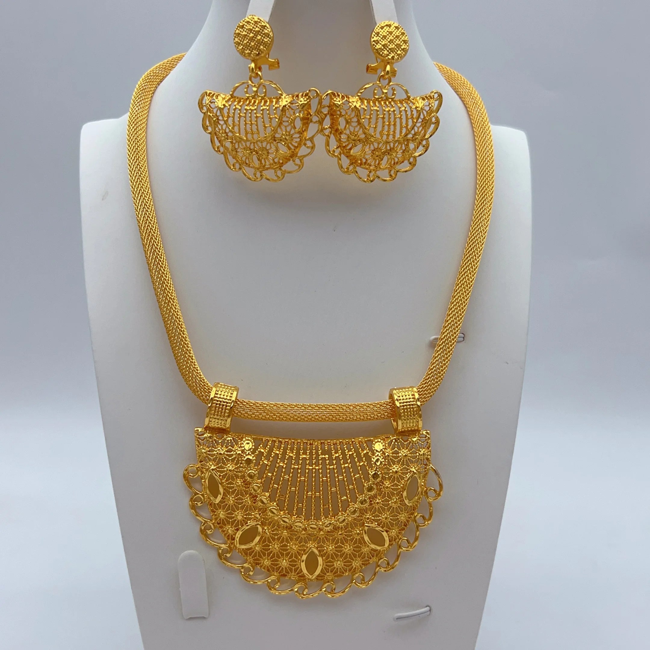 Indian Necklace and Earrings Sets for Bridal Ethiopian Nigeria 24k Gold Color Dubai Jewelry Earrings Banquet Party Gifts